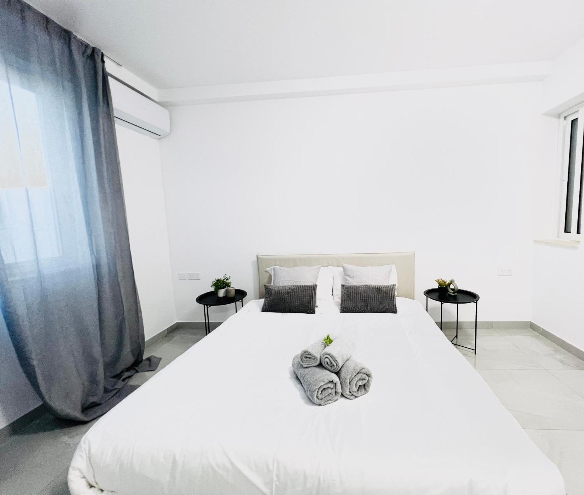 Sunshine Suits - Brand New Apartments Msida Exterior photo